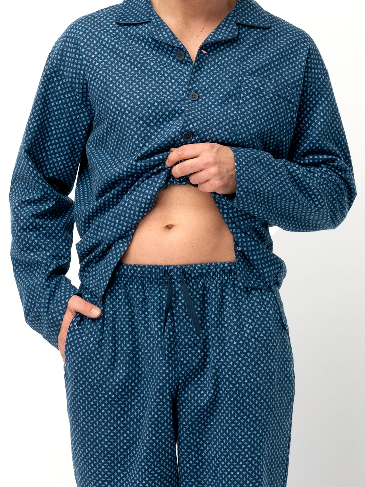PIŻAMA MĘSKA FLANELOWA W ELEGANCKI DESEŃ - Image 5